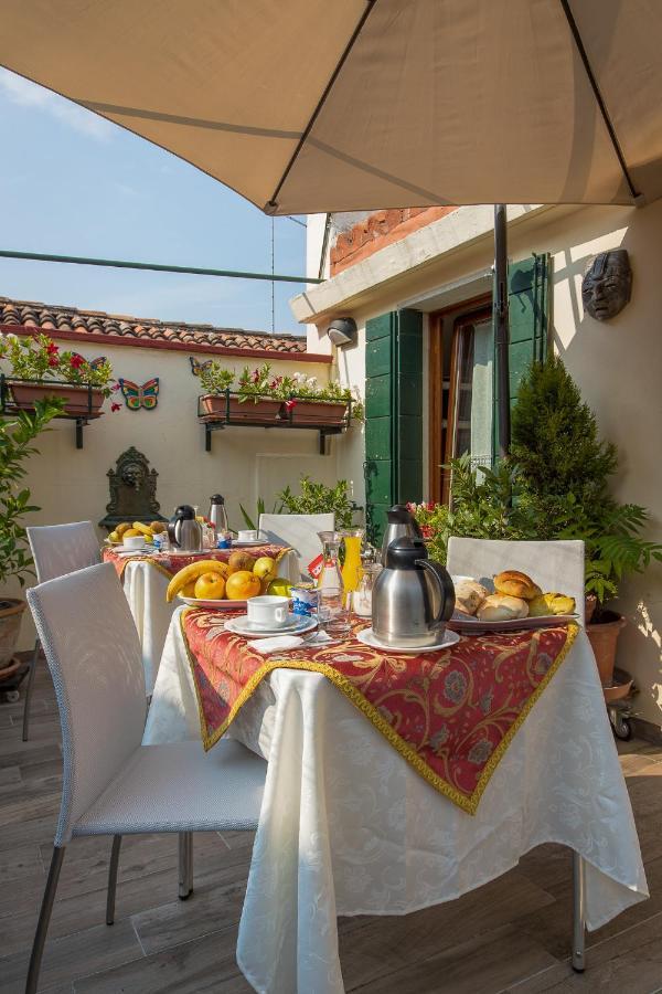 Bed and breakfast Angeles 3*